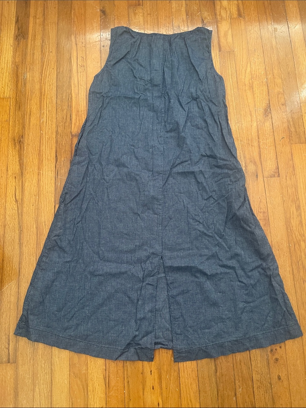 Casual Sleeveless Midi Dress in Denim Blue - Picture 3 of 4